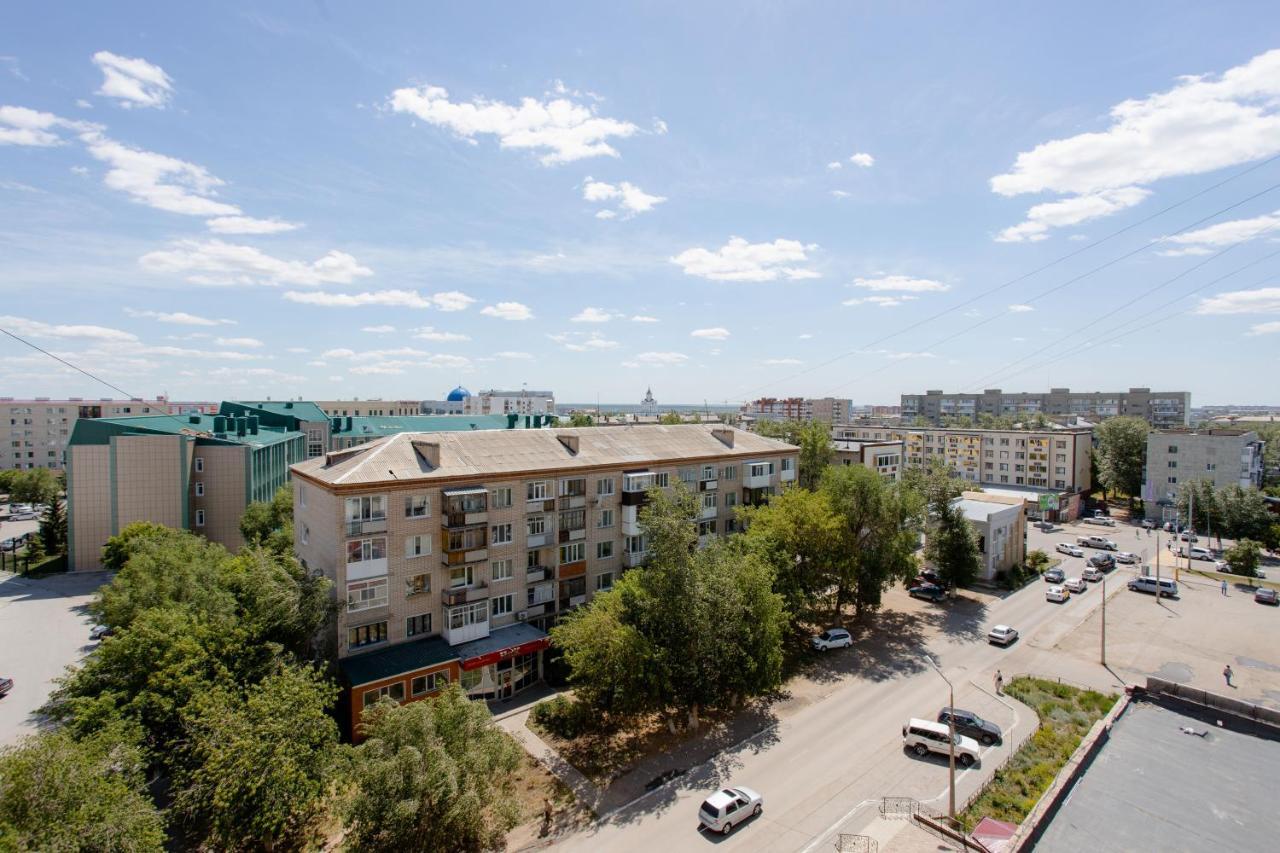2-Х Комнатная Квартира В Центре По Ул. Козыбаева Д.107 Kostanái Exterior foto